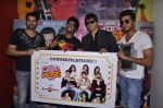 Vivek Oberoi, Ritesh Deshmukh, Aftab Shivdasani at Radio City and Book My show contest winners meet Grand Masti stars in Bandra, Mumbai on 7th Sept 2013 (31).JPG